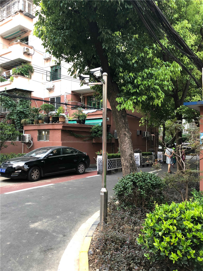 上海甘泉一村小區太陽能路燈